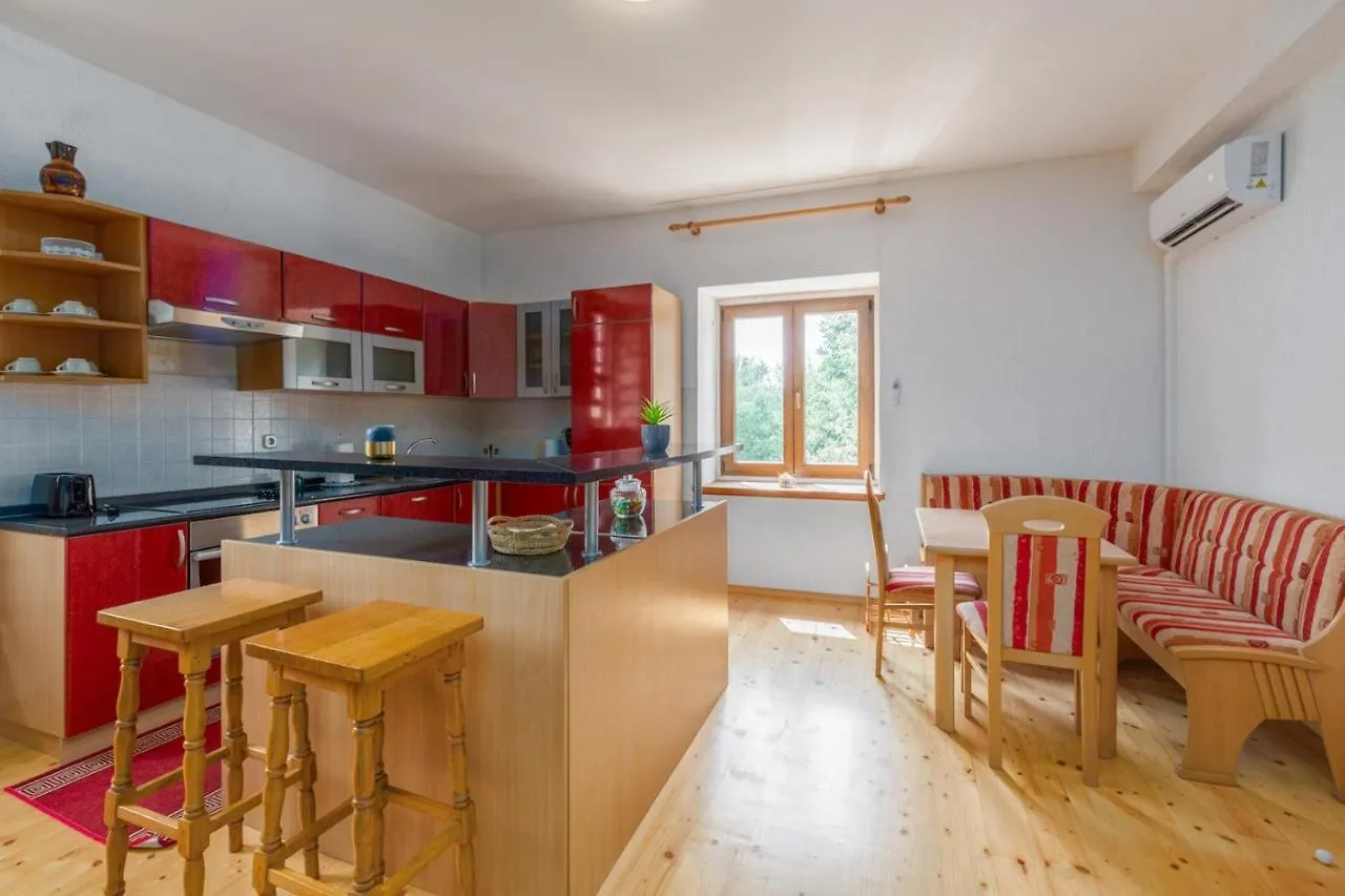 Holiday House Anna, Near The Beach With Huge Private Garden Tar-Vabriga Croatia