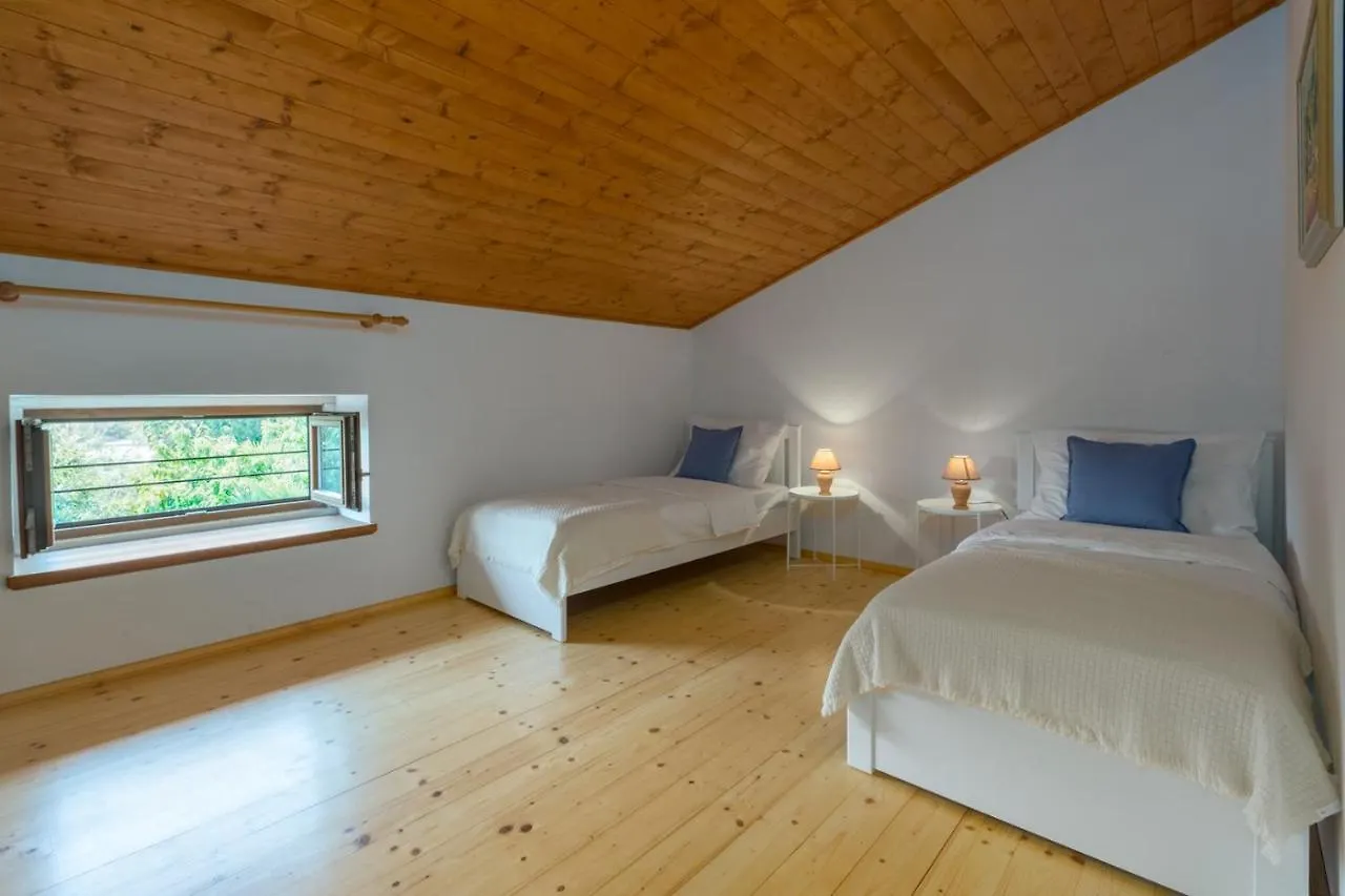 Holiday House Anna, Near The Beach With Huge Private Garden Tar-Vabriga Croatia